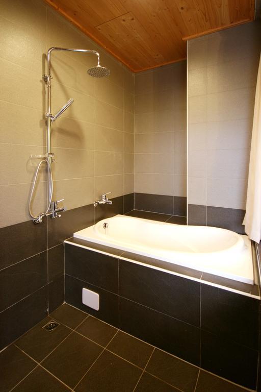 Pulicity Villa B&B Szoba fotó